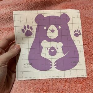 Mama Bear Vinyl Decal 🐻